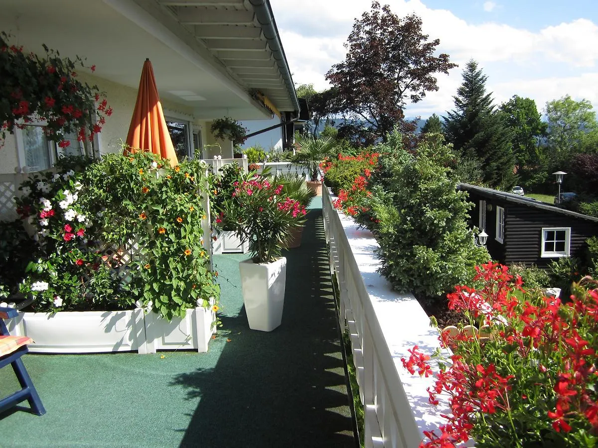 بيت ضيافة شايديغ Pension Landhaus Reni